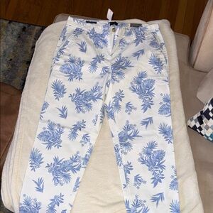 Talbots White Straight-Leg Jeans with Blue Floral Print